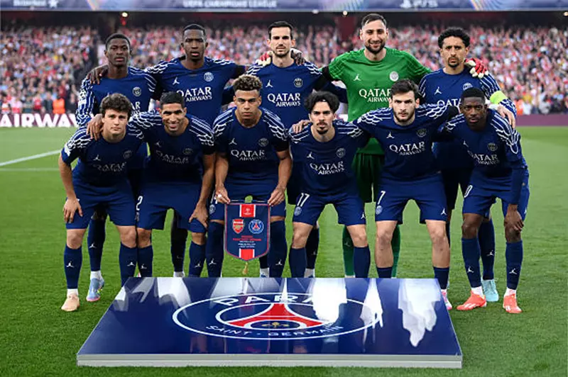 تشكيلة باريس سان جيرمان في كأس العالم للأندية: وجه جديد ينضم إلى 24 لاعبًا