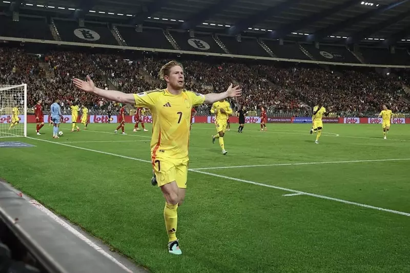 دي بروين يقود بلجيكا للفوز ضد ويلز برصاصة حاسمة في تصفيات كأس العالم (فيديو)